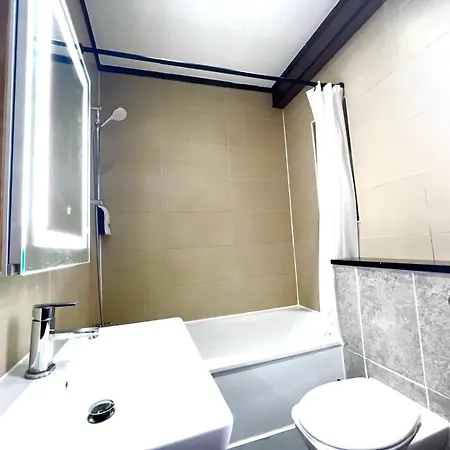 2 Bed Apartment- Camden Town London Exterior photo