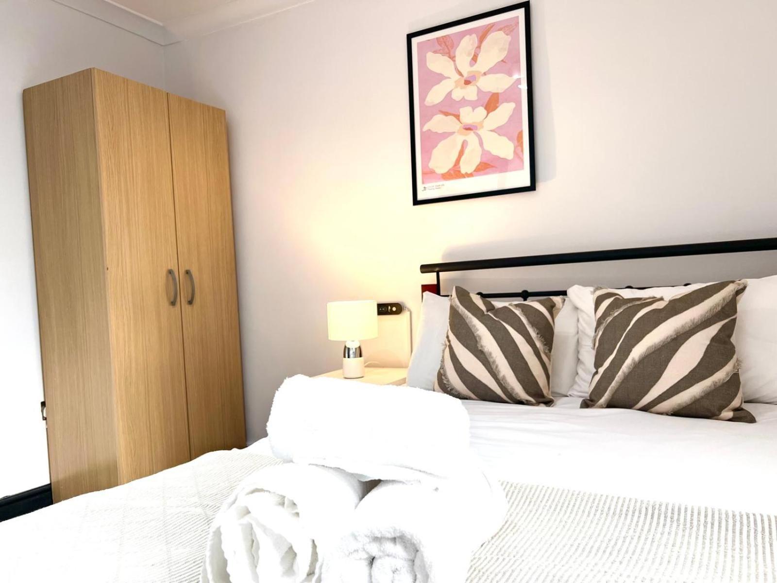2 Bed Apartment- Camden Town Appartement Londen